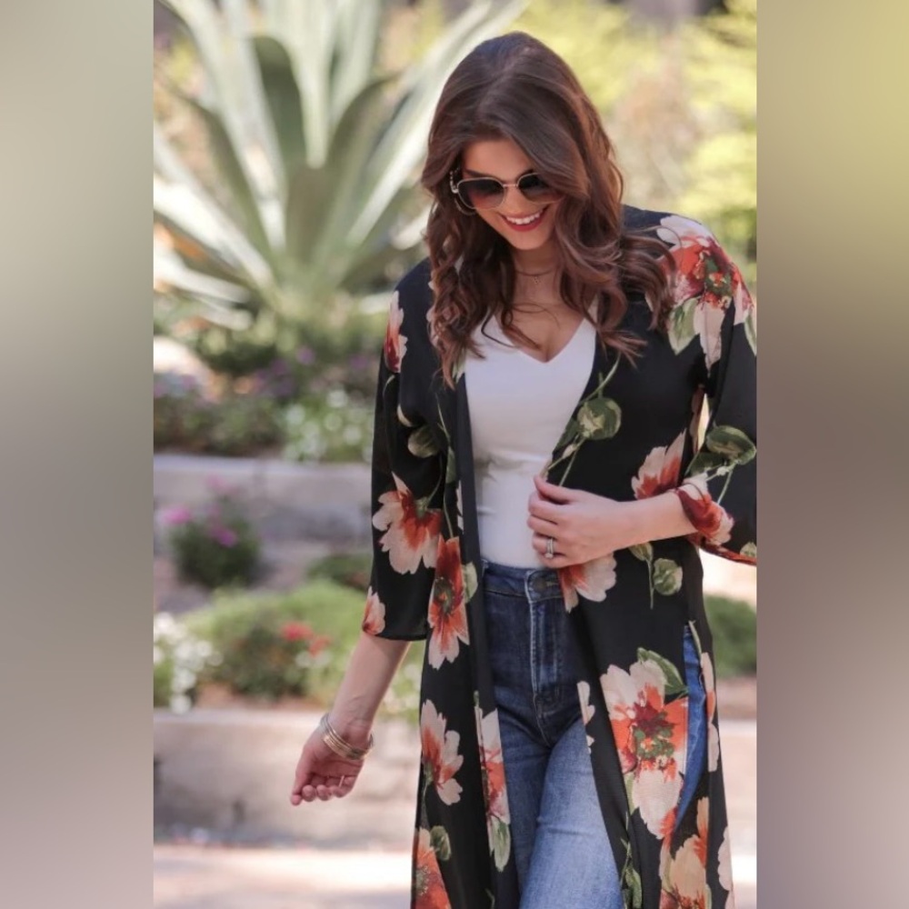 Cardigan / Floral Print